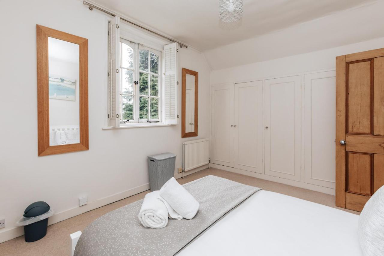 Regatta Cottage - Centrally Located, Free Parking Henley-on-Thames Dış mekan fotoğraf