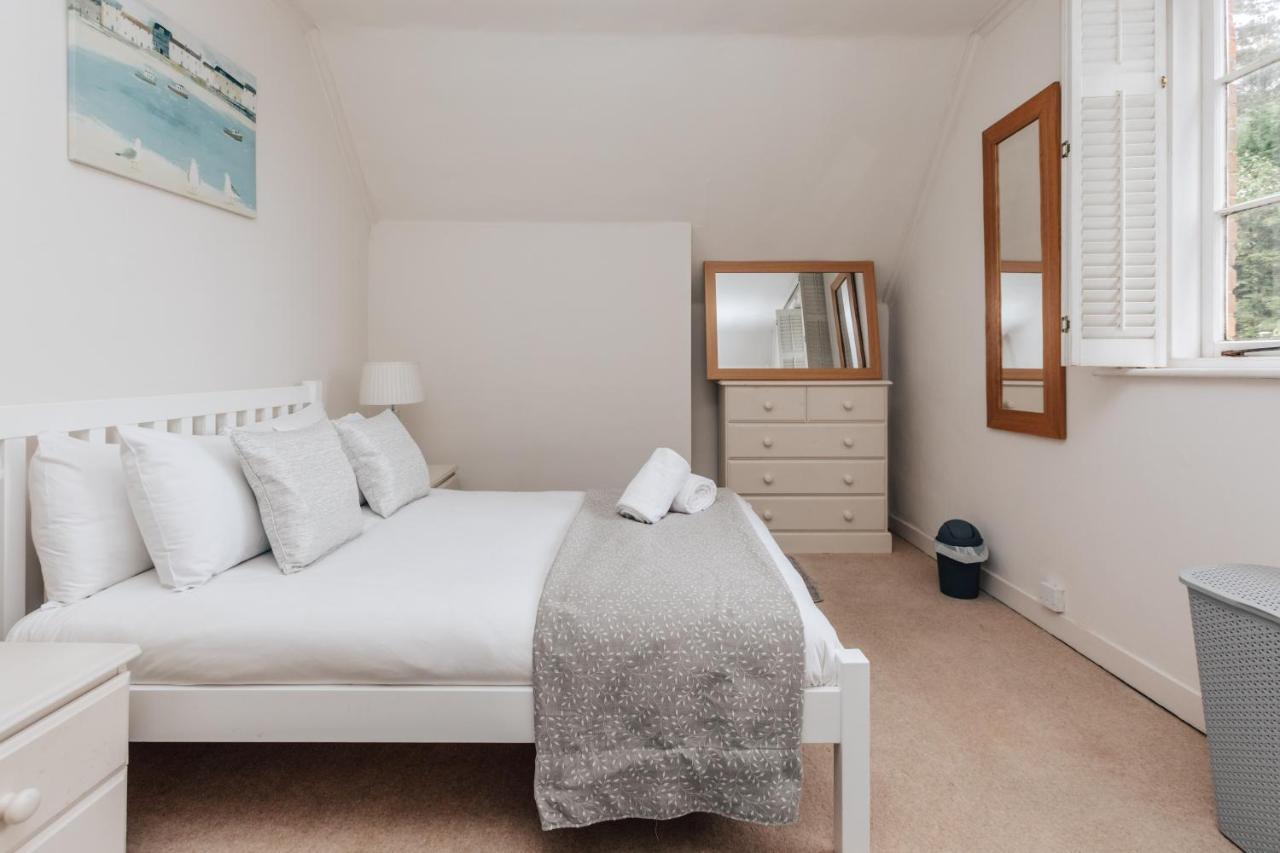 Regatta Cottage - Centrally Located, Free Parking Henley-on-Thames Dış mekan fotoğraf